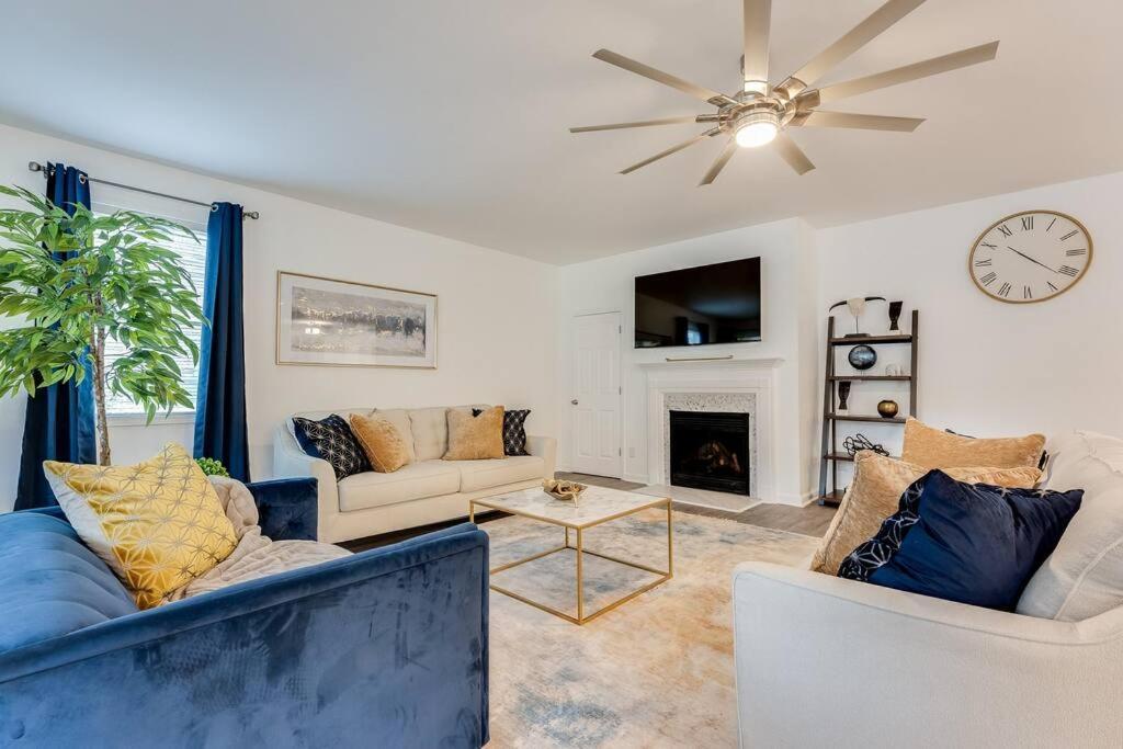 Luxury Atlanta Home - Self Check-In Pet Friendly Free Parking 외부 사진