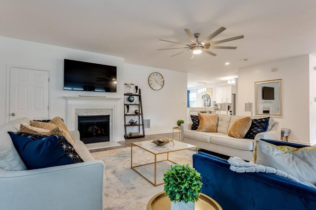 Luxury Atlanta Home - Self Check-In Pet Friendly Free Parking 외부 사진